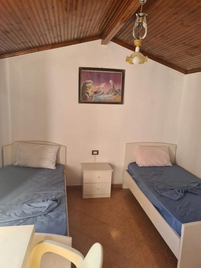 Guest House Ilir Μπεράτ Εξωτερικό φωτογραφία