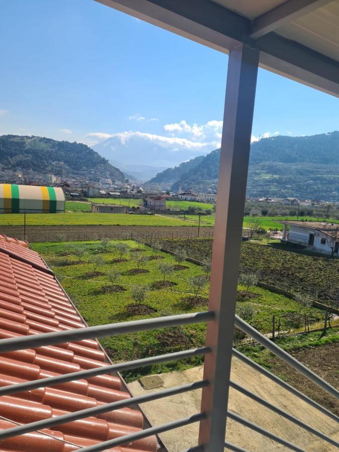 Guest House Ilir Μπεράτ Εξωτερικό φωτογραφία