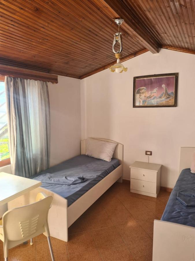 Guest House Ilir Μπεράτ Εξωτερικό φωτογραφία