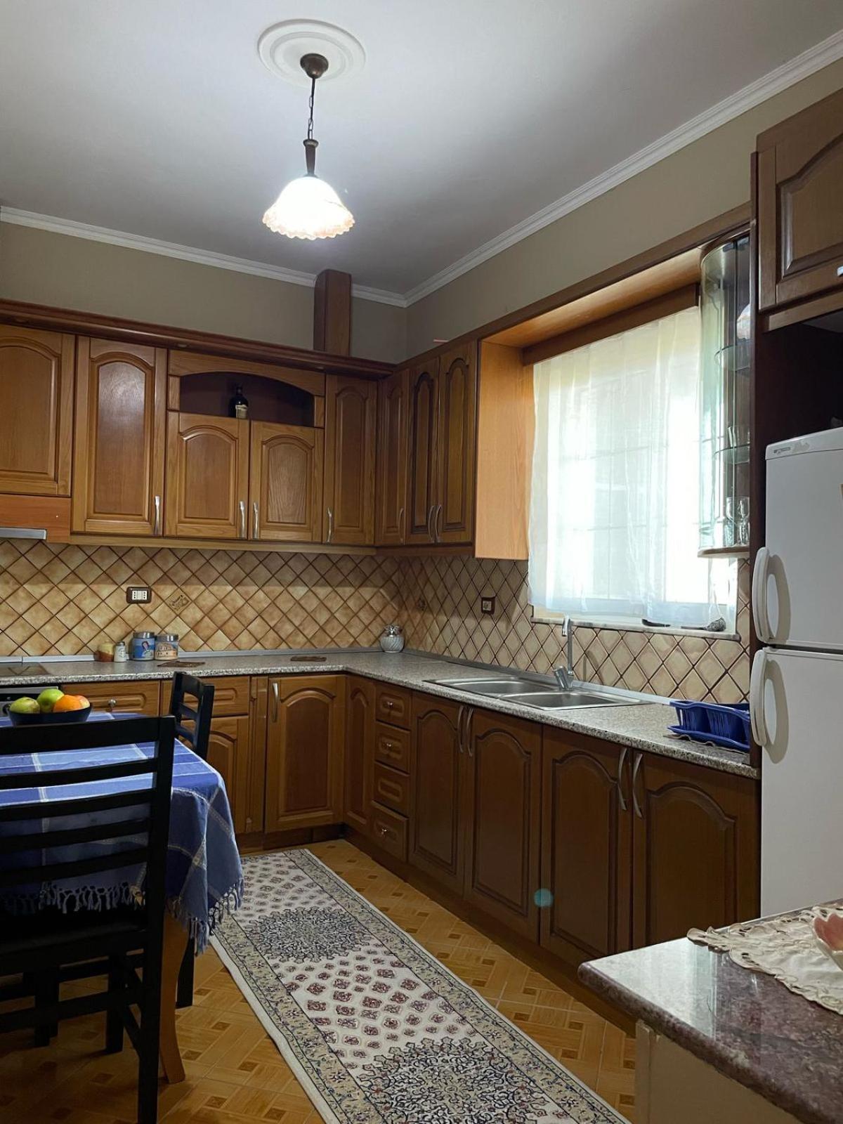 Guest House Ilir Μπεράτ Εξωτερικό φωτογραφία